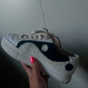 Aikido’s womens ying yans platform sneaker